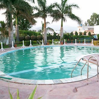 Black Mango Resort Ambāla Екстериор снимка